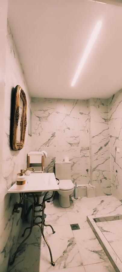 Aurea Residenza Mitropoleos Appartement Thessaloniki Buitenkant foto